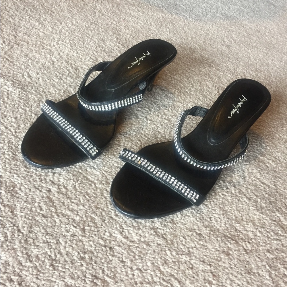Black Jacqueline Ferrar Heels